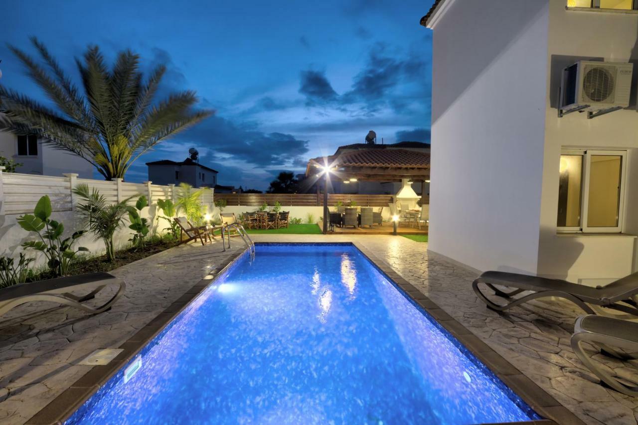 Villa Nissi Gold Ayía Nápa Extérieur photo